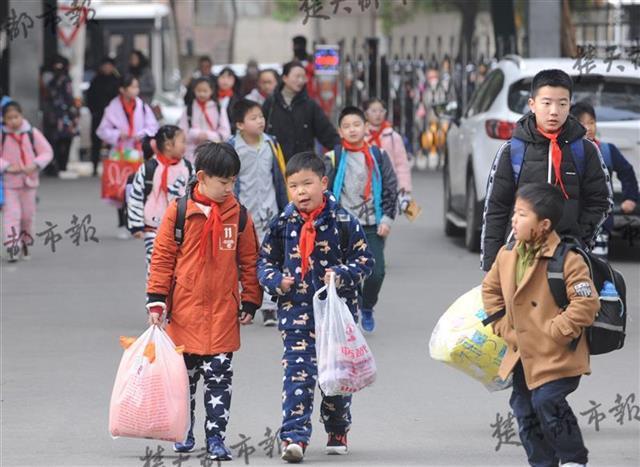 两个月宝宝睡眠时间，家长必知的全面指南