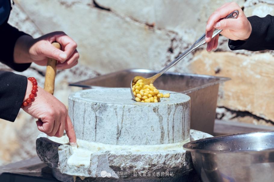 婴儿食物研磨器的奇妙之旅，从厨房到宝宝餐桌的温馨桥梁