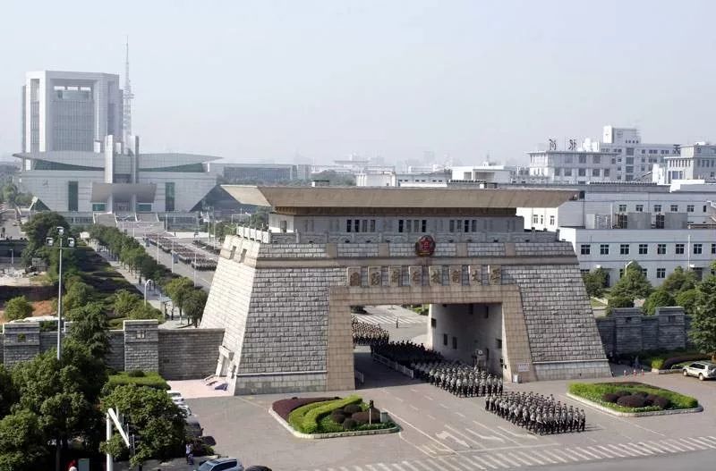 国防科技大学研究生招生信息网，筑梦未来，科技报国的起点