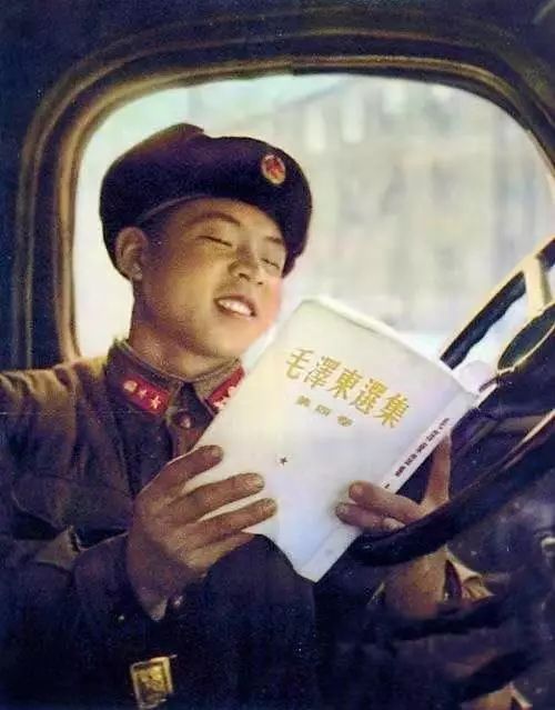 揭秘雷锋内幕报，一个时代的缩影与精神传承雷锋ii