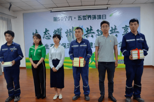 探索未来城市夜经济新生态，2035年不眠之夜—记首届‘中国·上海’新 不新不夜城论坛最新消息今天