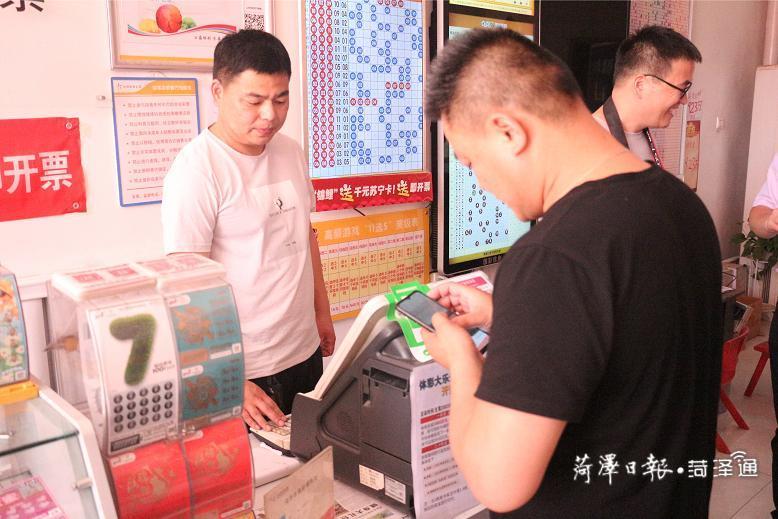 探寻香港6合和彩历史开奖记录，2013年8月7日与次日的奇迹香港6合和彩历史开奖记录2012年8月8日