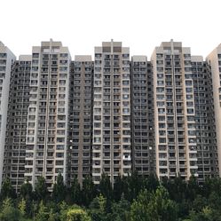 唯品会与香港60平住房，探索现代居住的智慧之选香港60平方房子多少钱