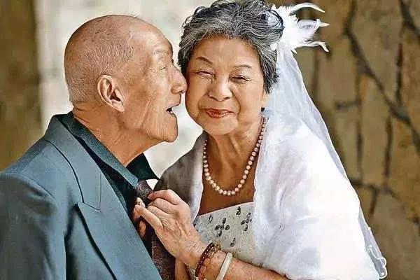 香港60-79岁男性征婚信息概览，寻找人生伴侣的温暖旅程香港中老年征婚