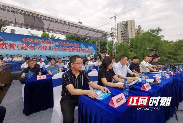 探索香港6合宝典资料2015年第3期开奖的奥秘2021年香港6合宝典新版版本