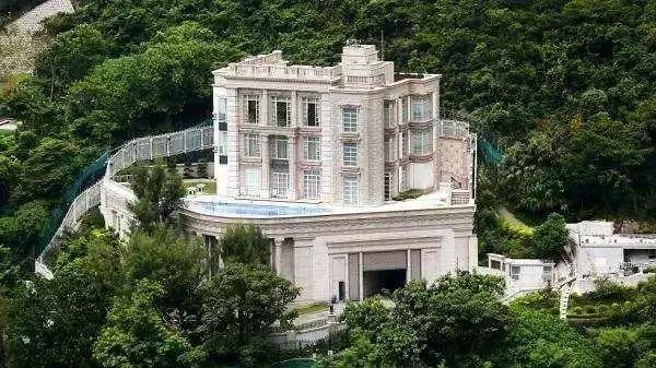 探秘香港沈水湾，60亿豪宅的奢华与自然共融香港深水湾住了哪些富豪